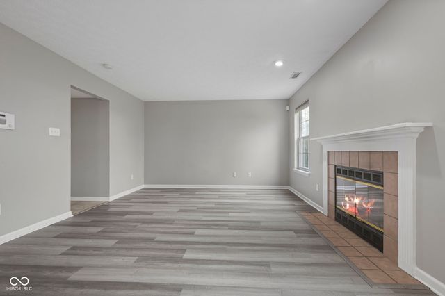 908 Washington Cove Lane, Indianapolis, IN 46229