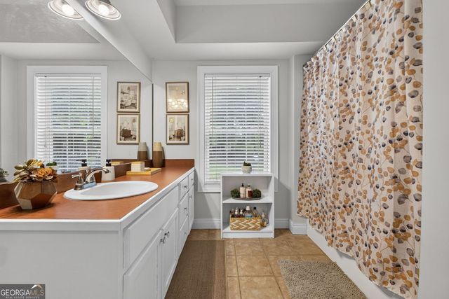 70 Quail Hollow Road, Griffin, GA 30224
