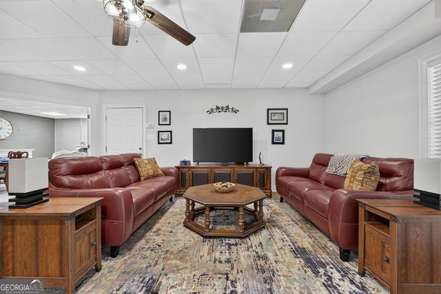 70 Quail Hollow Road, Griffin, GA 30224