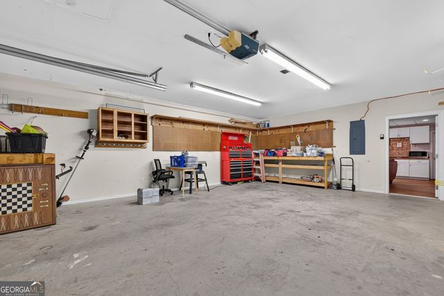 70 Quail Hollow Road, Griffin, GA 30224