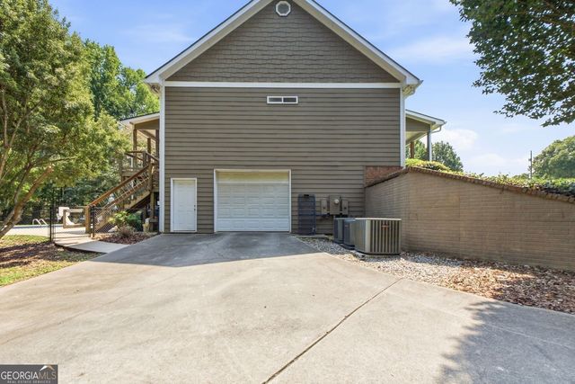 70 Quail Hollow Road, Griffin, GA 30224
