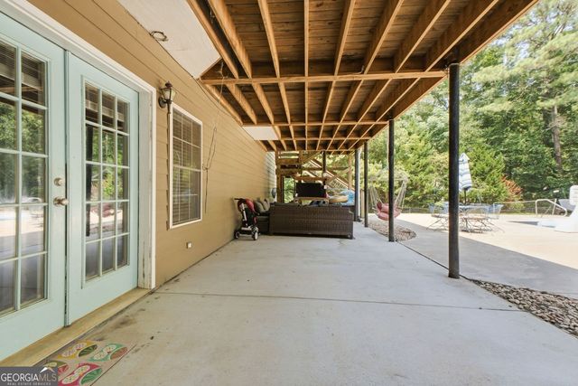 70 Quail Hollow Road, Griffin, GA 30224