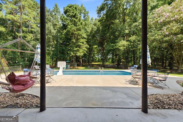 70 Quail Hollow Road, Griffin, GA 30224