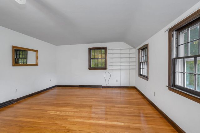 15 Wagontrail Road, Chelmsford, MA 01824