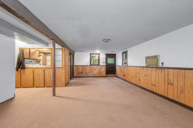 15 Wagontrail Road, Chelmsford, MA 01824