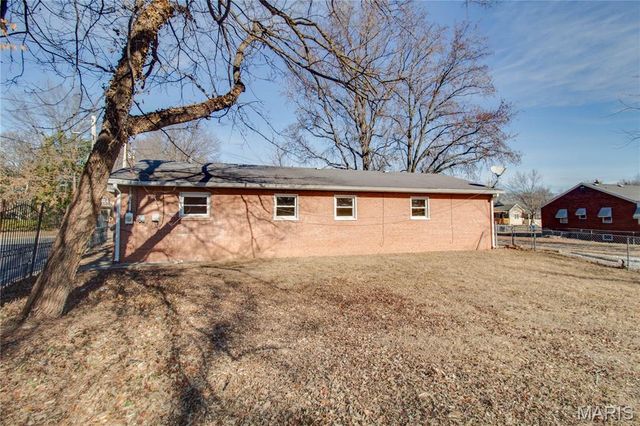 1155 Washington Avenue, Alton, IL 62002