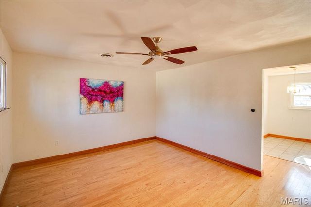 1155 Washington Avenue, Alton, IL 62002