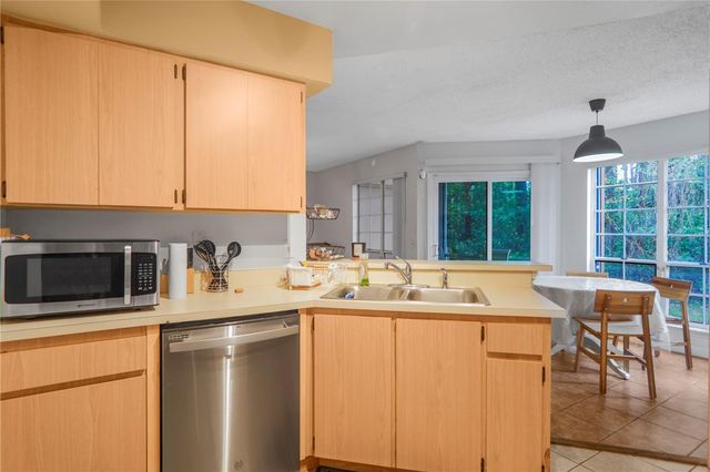 4605 GATE PLACE 05, Orlando, FL 32811