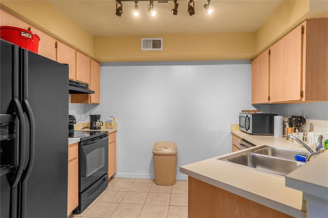 4605 GATE PLACE 05, Orlando, FL 32811