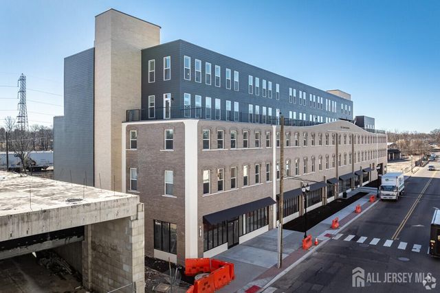 18 West Main Street 204, Bound Brook, NJ 08805