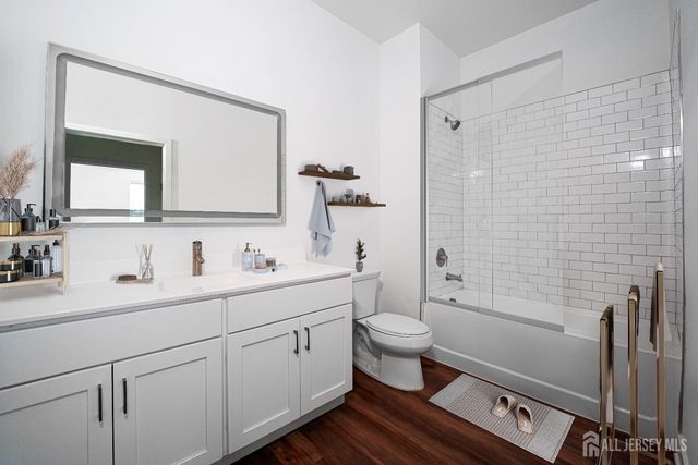 18 West Main Street 204, Bound Brook, NJ 08805