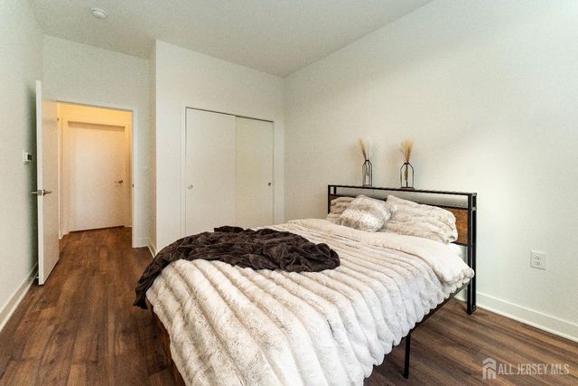 18 West Main Street 204, Bound Brook, NJ 08805