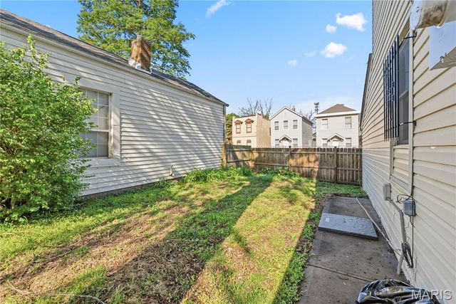 7300 Vermont Avenue, St Louis, MO 63111