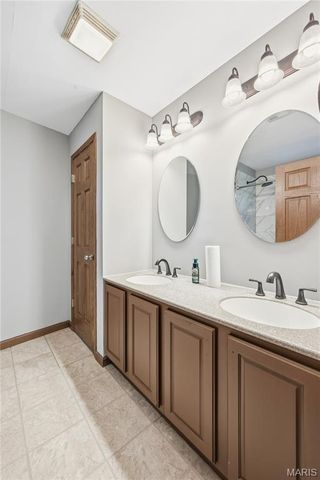 7300 Vermont Avenue, St Louis, MO 63111