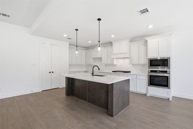 7401 Harrier Street, Fort Worth, TX 76179