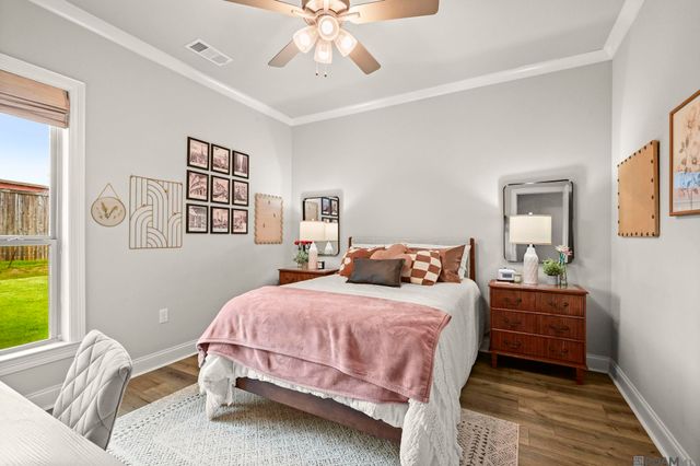 7203 Lillie Dr, Denham Springs, LA 70706