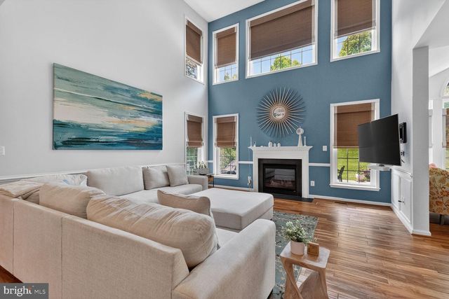 5028 SIGNATURE CT, Haymarket, VA 20169