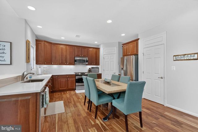 5028 SIGNATURE CT, Haymarket, VA 20169