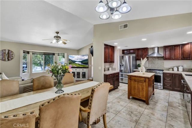 15166 Haddington Way, Victorville, CA 92394