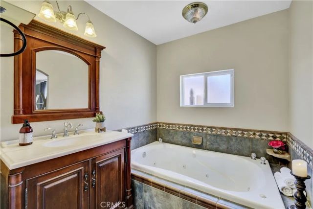 15166 Haddington Way, Victorville, CA 92394