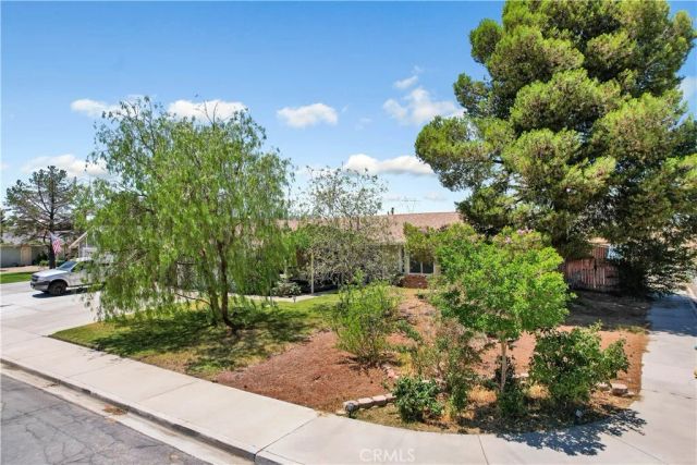 15166 Haddington Way, Victorville, CA 92394