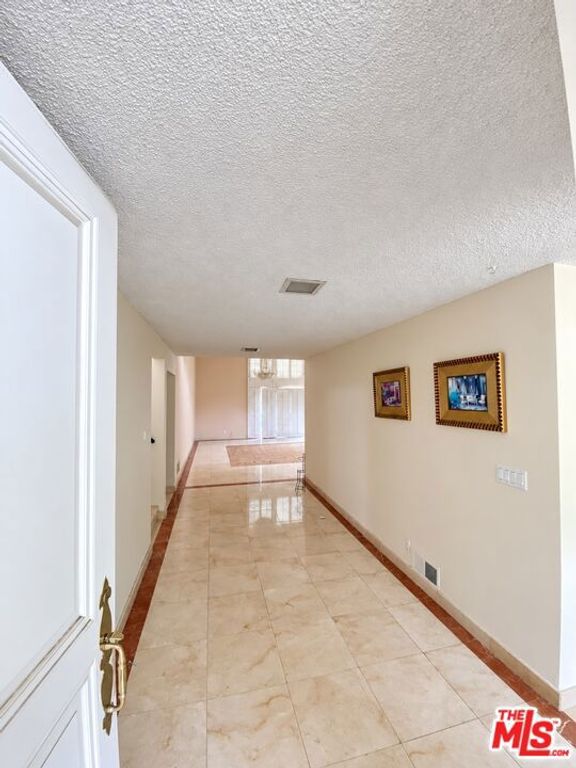 2043 San Ysidro Drive, Beverly Hills, CA 90210 — photo 3