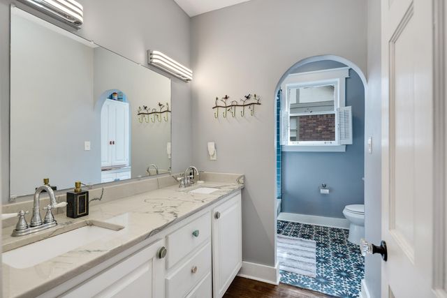 899 N BARKSDALE ST, Memphis, TN 38107