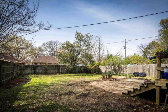 899 N BARKSDALE ST, Memphis, TN 38107