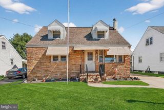 2062 KINTER AVENUE, Hamilton, NJ 08610