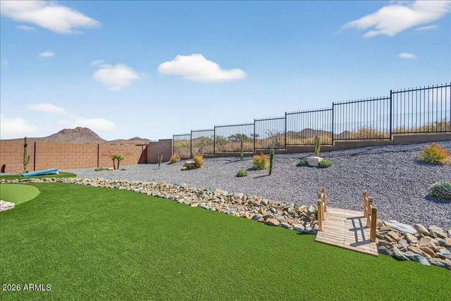 43423 N NATIONAL Court, New River, AZ 85087