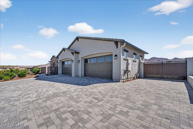 43423 N NATIONAL Court, New River, AZ 85087