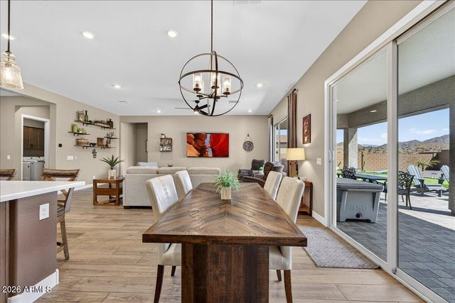 43423 N NATIONAL Court, New River, AZ 85087