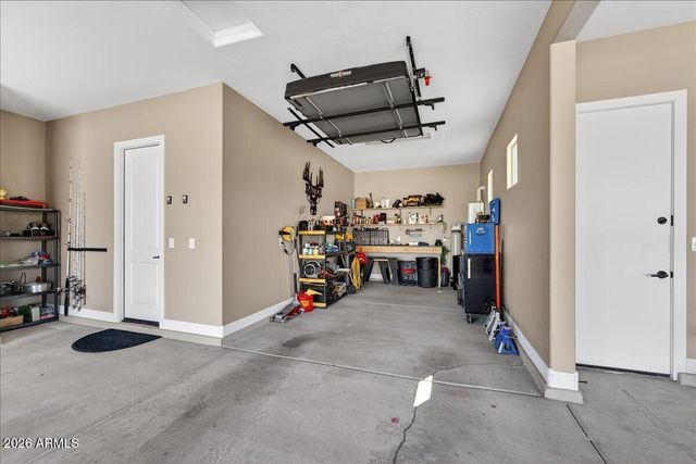 43423 N NATIONAL Court, New River, AZ 85087