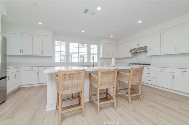 1092 N Anaheim Blvd 1, Anaheim, CA 92801