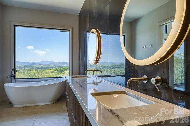 463 Summit Trail, Nebo, NC 28761