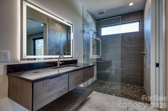 463 Summit Trail, Nebo, NC 28761