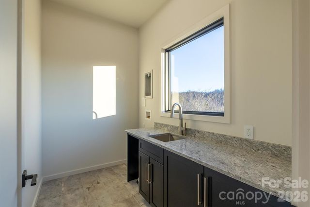 463 Summit Trail, Nebo, NC 28761