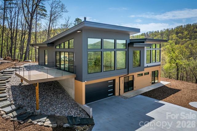 463 Summit Trail, Nebo, NC 28761