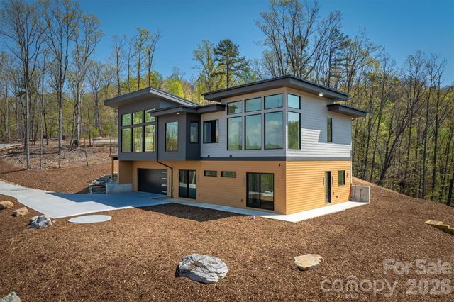 463 Summit Trail, Nebo, NC 28761