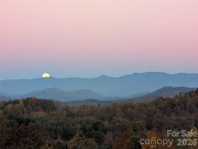 463 Summit Trail, Nebo, NC 28761