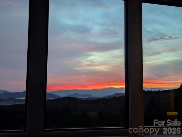 463 Summit Trail, Nebo, NC 28761