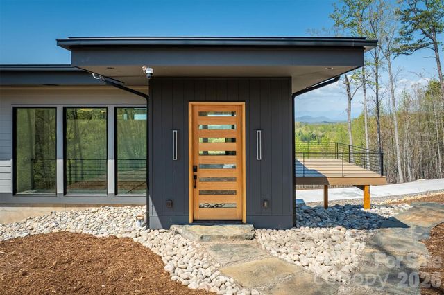 463 Summit Trail, Nebo, NC 28761