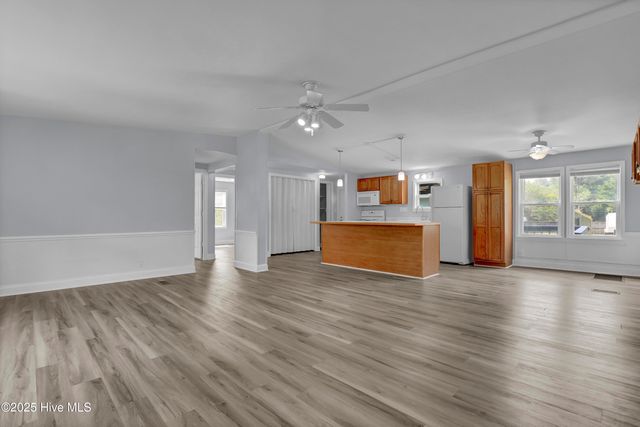 1784 N.C. Hwy-172, Sneads Ferry, NC 28460