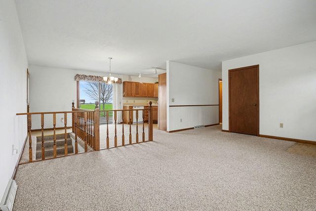 603 Broadway Avenue, White Pigeon, MI 49099