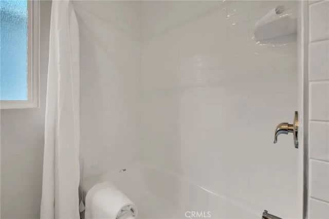 3827 Lomina, Long Beach, CA 90808