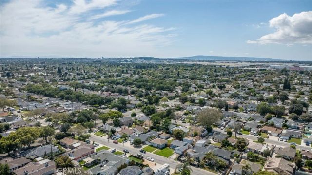 3827 Lomina, Long Beach, CA 90808