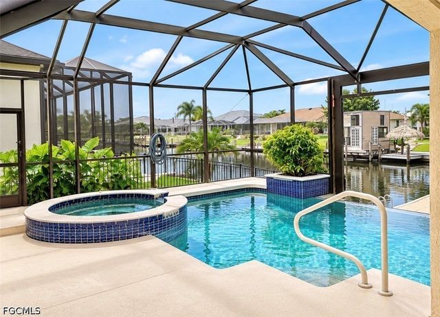 4031 SW 2nd AVE, Cape Coral, FL 33914