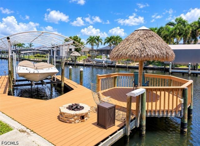 4031 SW 2nd AVE, Cape Coral, FL 33914