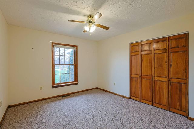1679 Hackett Ridge Road, Brooksville, KY 41004