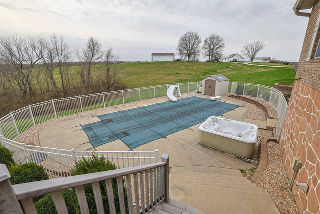 1679 Hackett Ridge Road, Brooksville, KY 41004